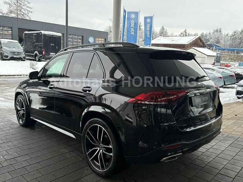 Gebraucht Mercedes GLE580 AMG line 489 PS (359 kW) 2023 Metalliclack obsidianschwarz SUV