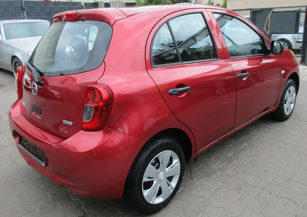 Gebraucht Nissan Micra Visia 80 PS (58 kW) 2014 Rot Kleinwagen