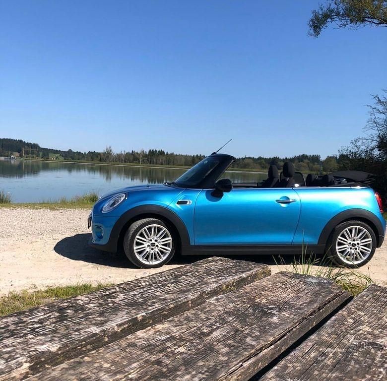 Usata Mini Cooper 136 CV (100 kW) 2017 Blu Utilitaria
