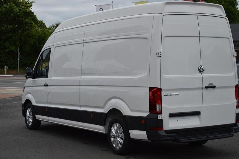 Neu VW Crafter Trendline 177 PS (130 kW) 2025 Candyweiß Van