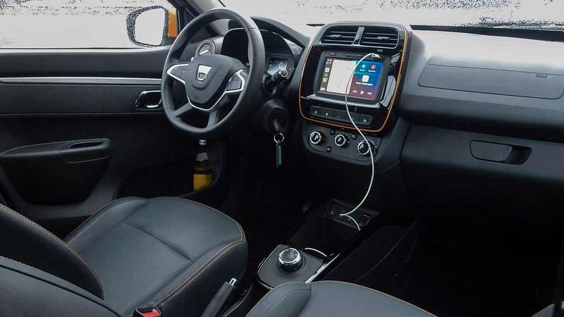 Gebraucht Dacia Spring Comfort Plus 33 kW (45 PS) 2021 Silber Kleinwagen