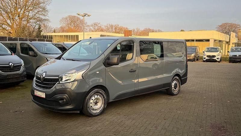 Grau Gebraucht 2021 Renault Trafic Komfort Van / Kleinbus | 18.921 € (Superpreis) - Bild 1/4