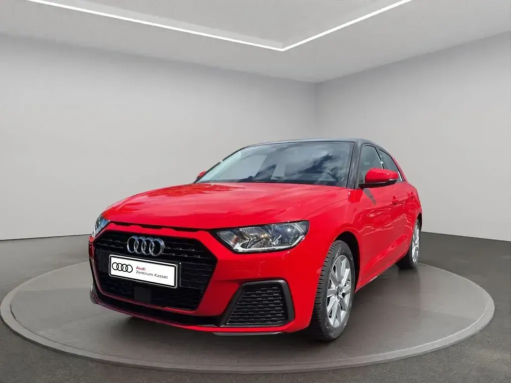 Gebraucht Audi A1 Sportback 110 PS (80 kW) 2023 Misanorot perleffekt Kleinwagen