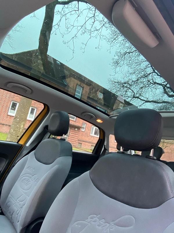 Gebraucht Fiat 500L 104 PS (76 kW) 2013 Gelb Van / Kleinbus