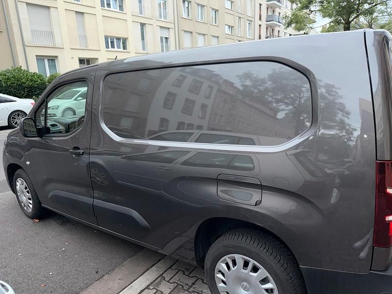 Gebraucht Opel Combo Edition 131 PS (96 kW) 2021 Grau Van / Kleinbus