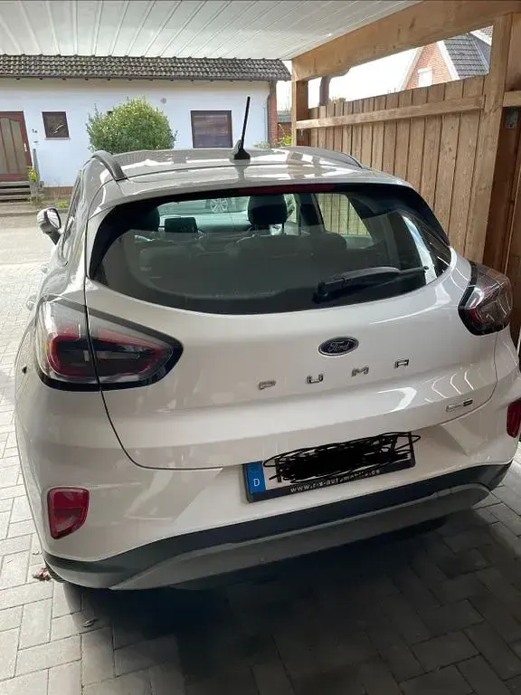 Gebraucht Ford Puma Titanium 125 PS (91 kW) 2020 Weiß SUV