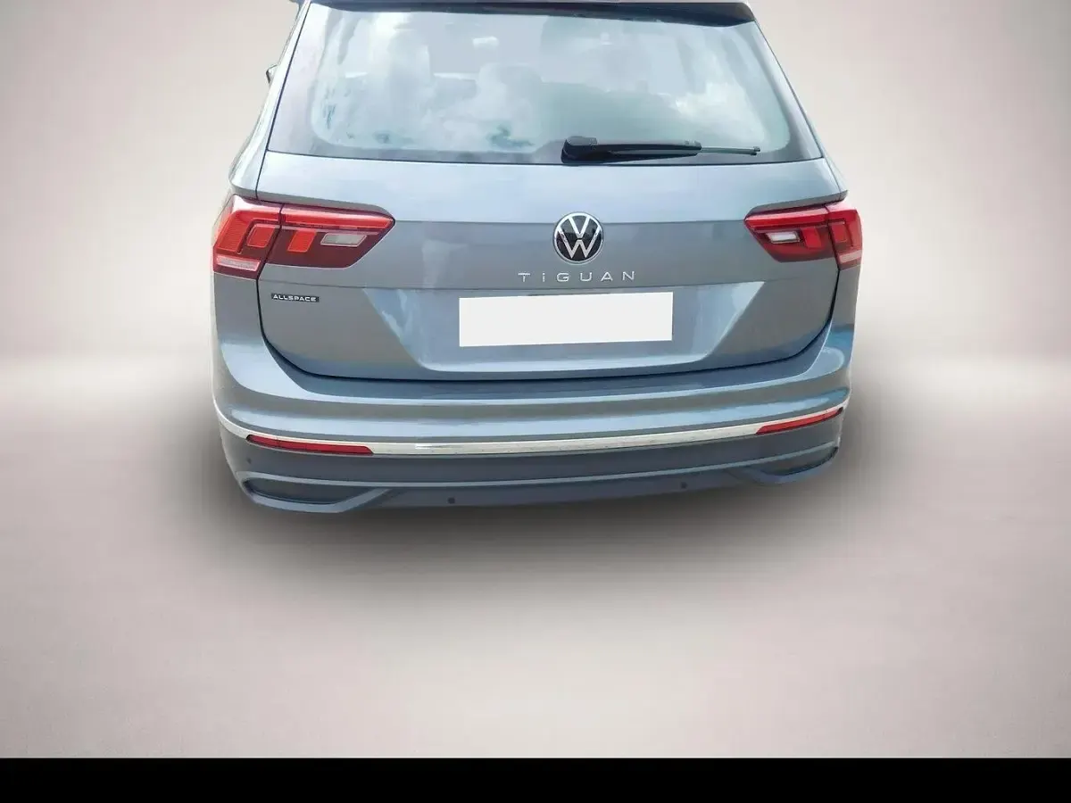 Gebraucht VW Tiguan Life 150 PS (110 kW) 2025 Manufacturer SUV