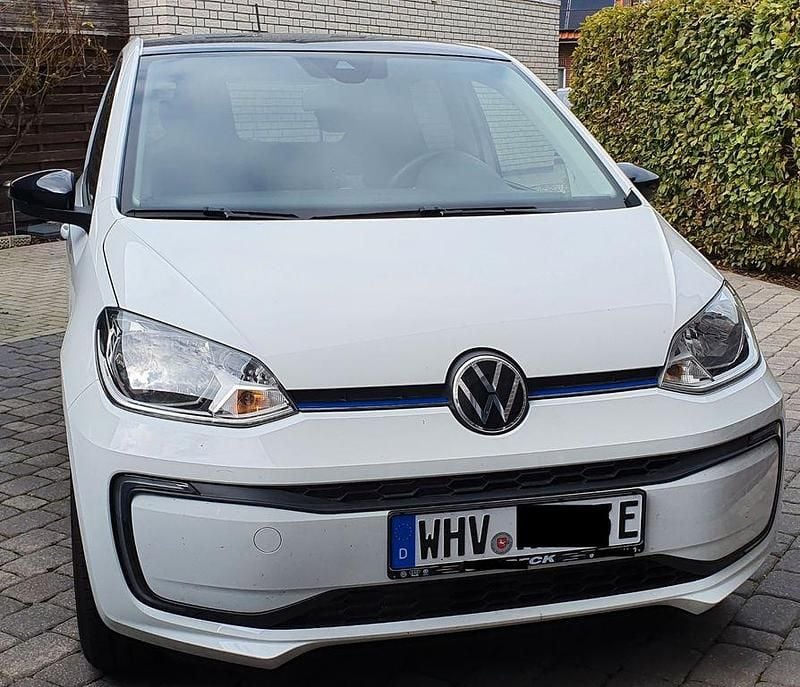 Gebraucht VW e-up! Style 61 kW (83 PS) 2021 Weiß Kleinwagen