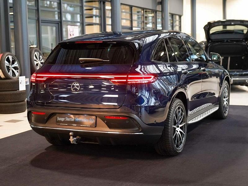 Gebraucht Mercedes EQC400 AMG line 300 kW (408 PS) 2021 Cavansitblau SUV