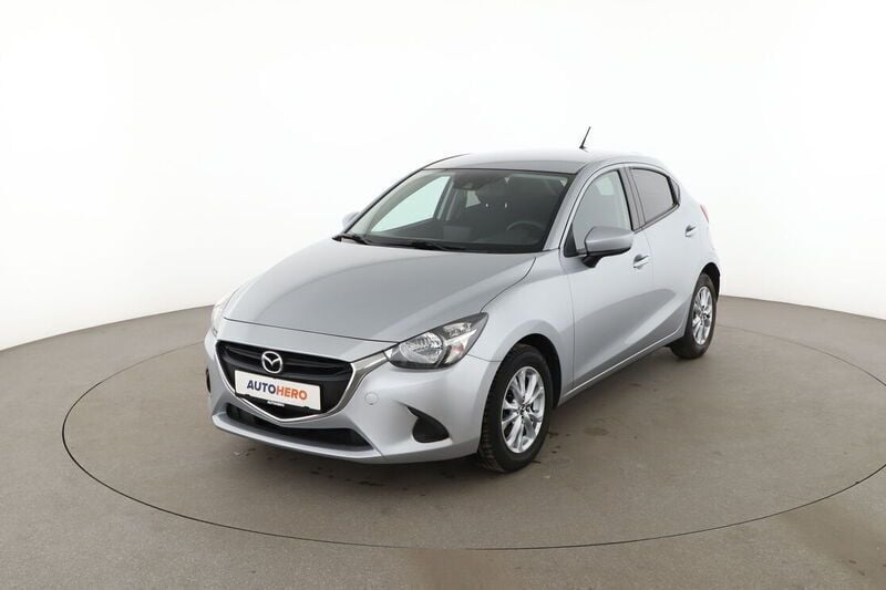 Grau Gebraucht 2019 Mazda 2 Exclusive-Line Limousine | 10.590 € (Guter Preis) - Bild 1/4