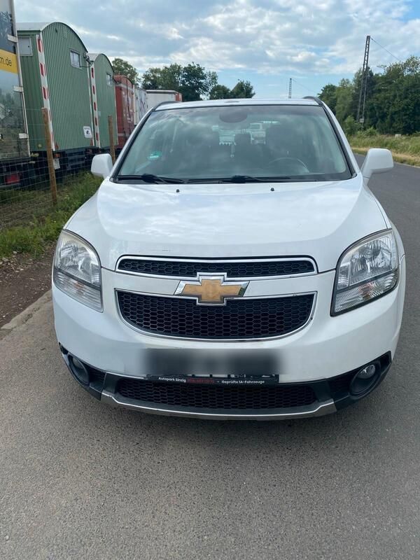 Weiß Gebraucht 2012 Chevrolet Orlando Kombi | 1.800 € (Superpreis) - Bild 1/4