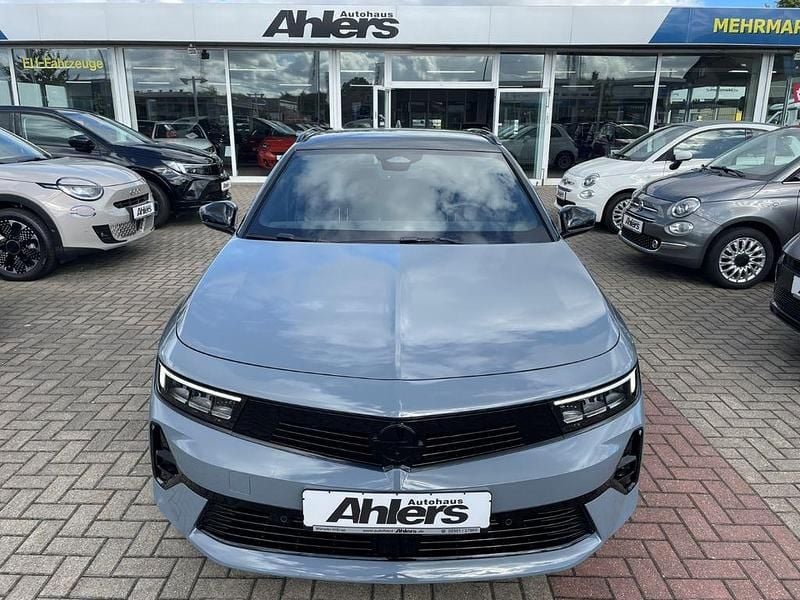 Neu Opel Astra 131 PS (96 kW) 2025 Grau Kombi