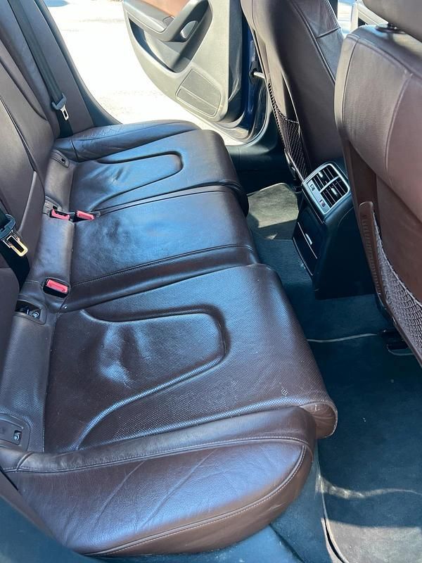 Gebraucht Audi A4 Design 177 PS (130 kW) 2014 Blau Kombi