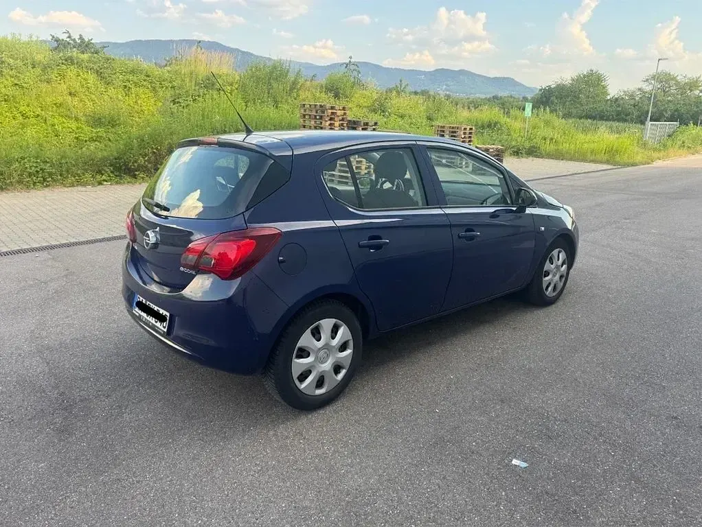 Gebraucht Opel Corsa Edition 95 PS (69 kW) 2015 Other Kleinwagen