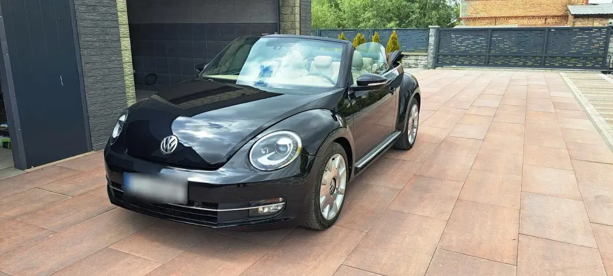 Gebraucht VW Beetle 105 PS (77 kW) 2013 Schwarz Kleinwagen