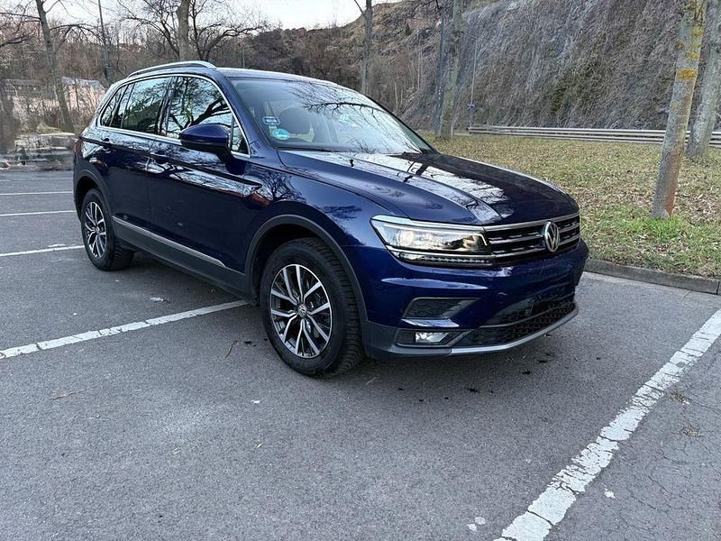 Gebraucht VW Tiguan Allspace 150 PS (110 kW) 2020 Blau SUV