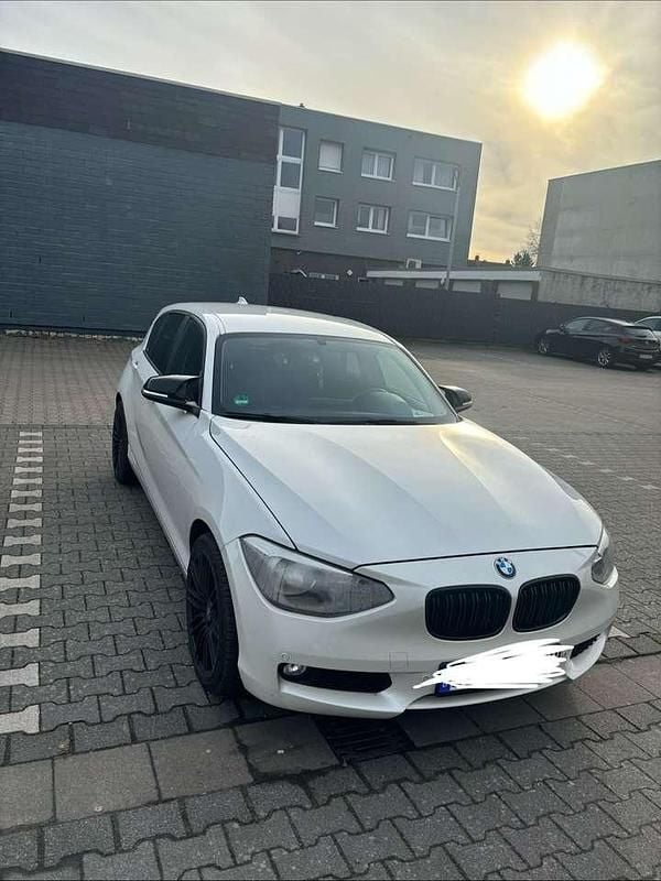 Gebraucht BMW 116 136 PS (100 kW) 2012 Weiß Kleinwagen