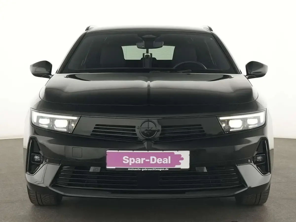 Gebraucht Opel Astra 131 PS (96 kW) 2024 Schwarz Kleinwagen