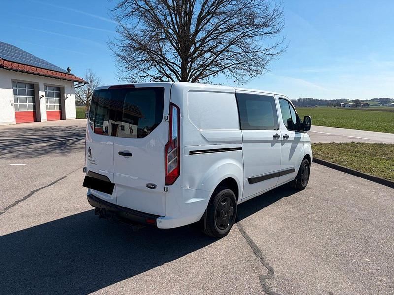 Gebraucht Ford Transit Custom Trend 105 PS (77 kW) 2019 Van / Kleinbus