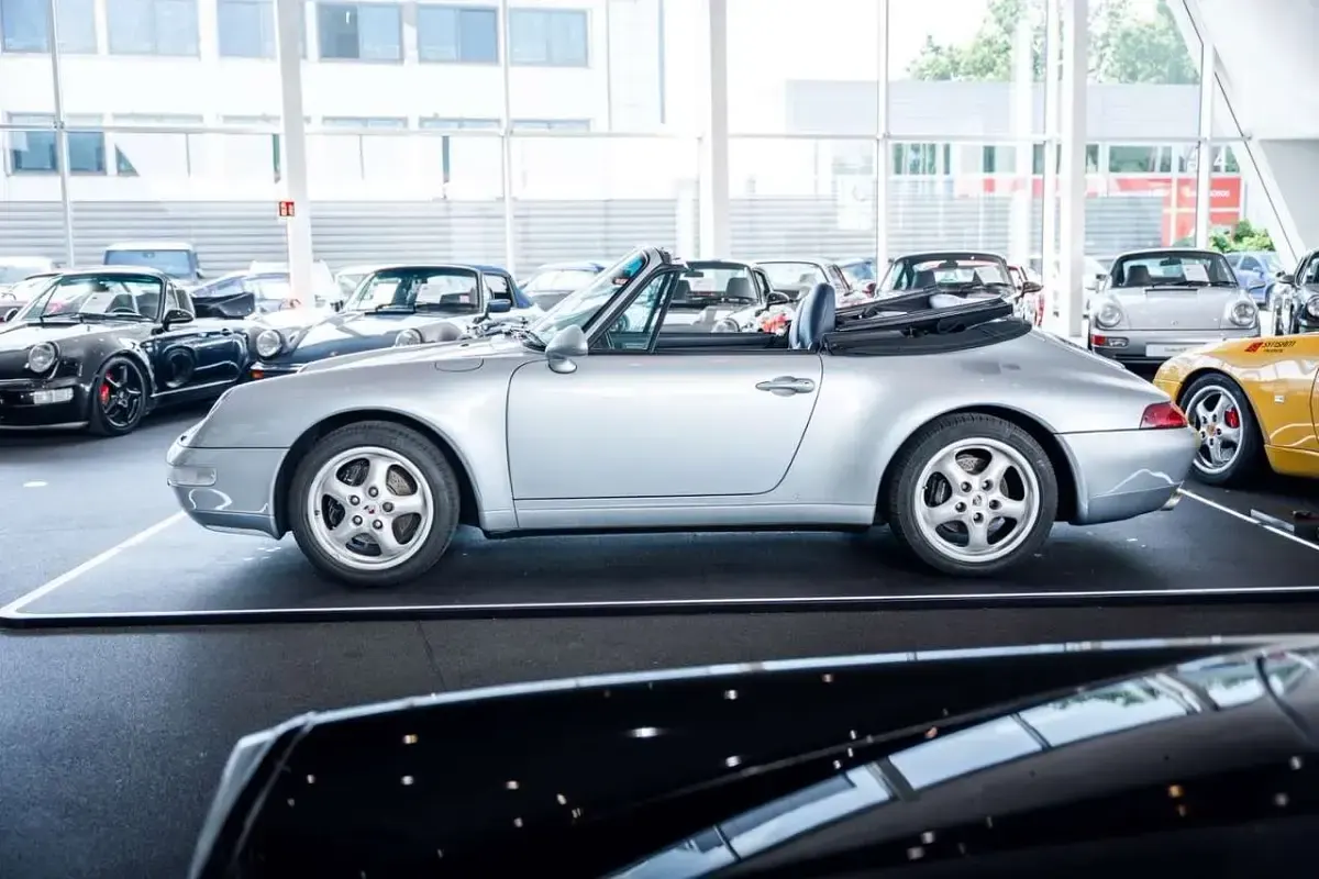 Gebraucht Porsche 993 286 PS (210 kW) 1996 Silber Cabrio