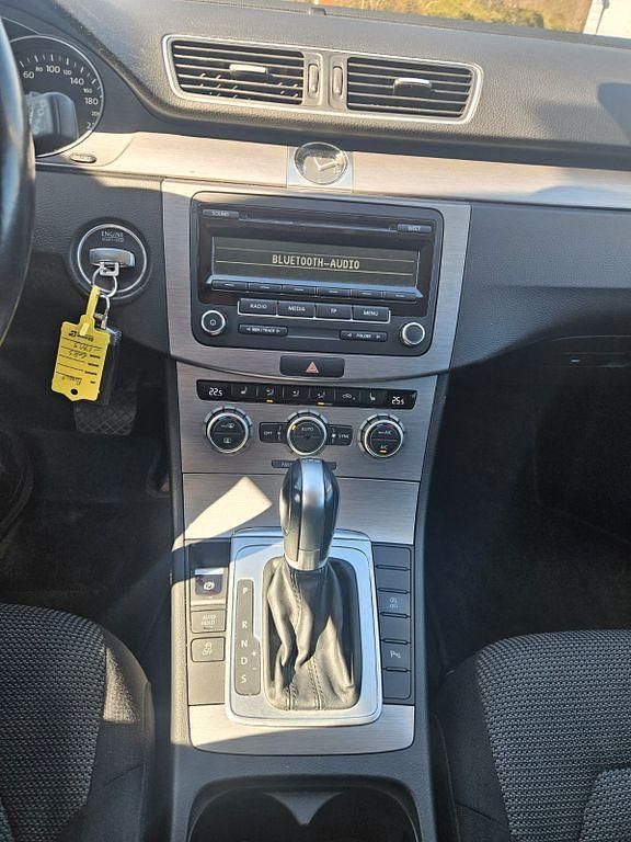Gebraucht VW Passat Comfortline 140 PS (102 kW) 2014 Schwarz Kombi