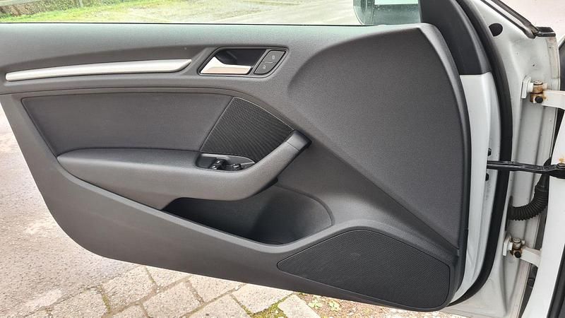 Gebraucht Audi A3 S-Line 125 PS (91 kW) 2013 Weiß Limousine