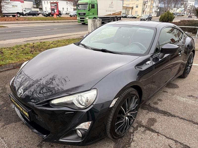 Grau Gebraucht 2013 Toyota GT86 Basis Coupé | 16.950 € (Fairer Preis) - Bild 1/2