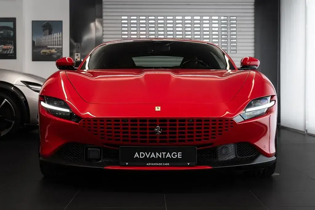 Gebraucht Ferrari Roma 620 PS (456 kW) 2024 Rot