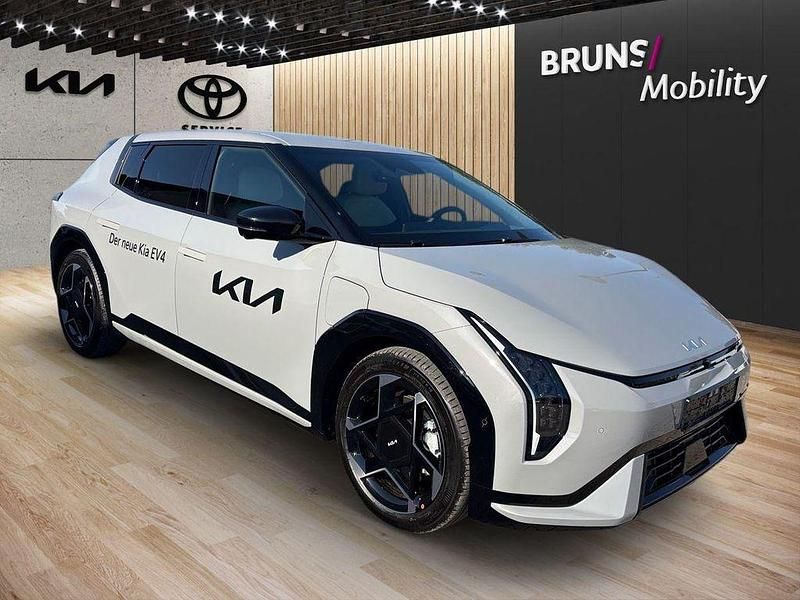 Gebraucht Kia EV4 Comfort 150 kW (204 PS) 2025 Pentametall Kleinwagen