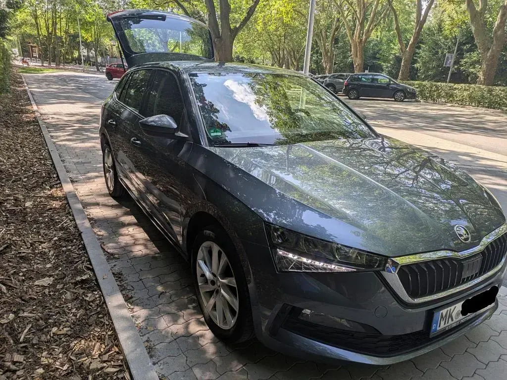 Gebraucht Skoda Scala Style 116 PS (85 kW) 2020 Grau Kleinwagen