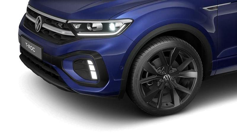 Gebraucht VW T-Roc R-line 150 PS (110 kW) 2025 Lapiz blue metallic SUV