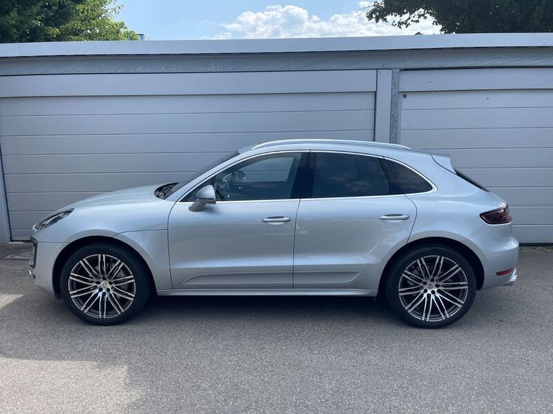Silber Gebraucht 2016 Porsche Macan S SUV | 59.900 € - Bild 1/4