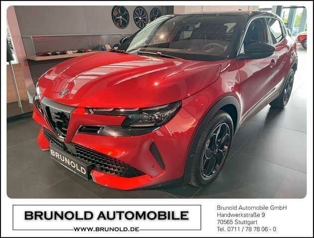 Rot Gebraucht 2024 Alfa Romeo Junior Edizione Speciale Limousine | 36.900 € (Fairer Preis) - Bild 1/4