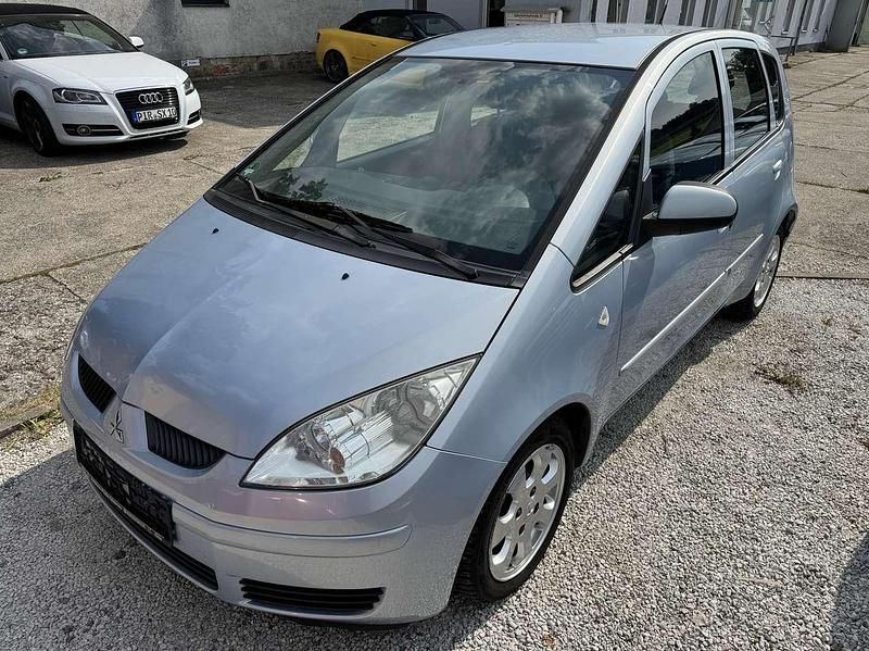 Starsilber Gebraucht 2006 Mitsubishi Colt Invite Kleinwagen | 3.999 € (Teuer) - Bild 1/4