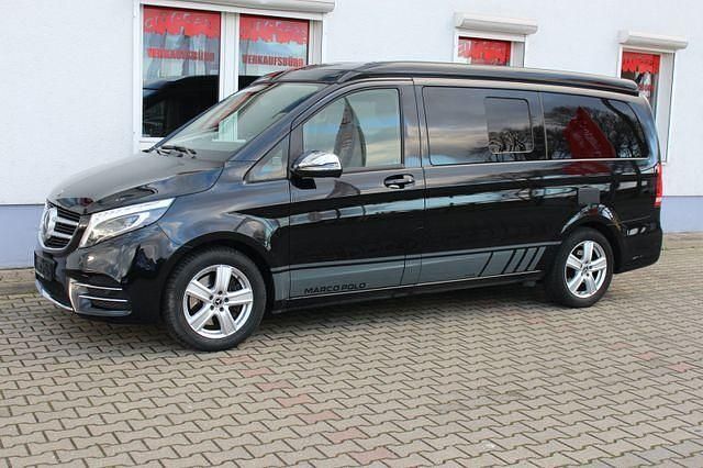 Schwarz Gebraucht 2019 Mercedes V250 Marco Polo Van / Kleinbus | 71.990 € - Bild 1/4