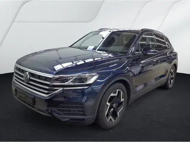 Gebraucht VW Touareg 231 PS (169 kW) 2025 Blau SUV
