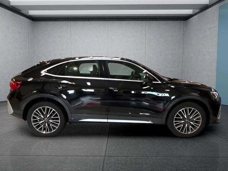 Grau Gebraucht 2025 Audi Q3 Sportback S-Line SUV | 39.299 € (Guter Preis) - Bild 1/4
