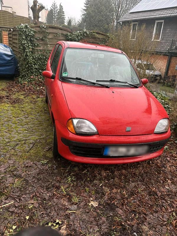 Rot Gebraucht 1998 Fiat Seicento Kleinwagen | 495 € (Guter Preis) - Bild 1/4