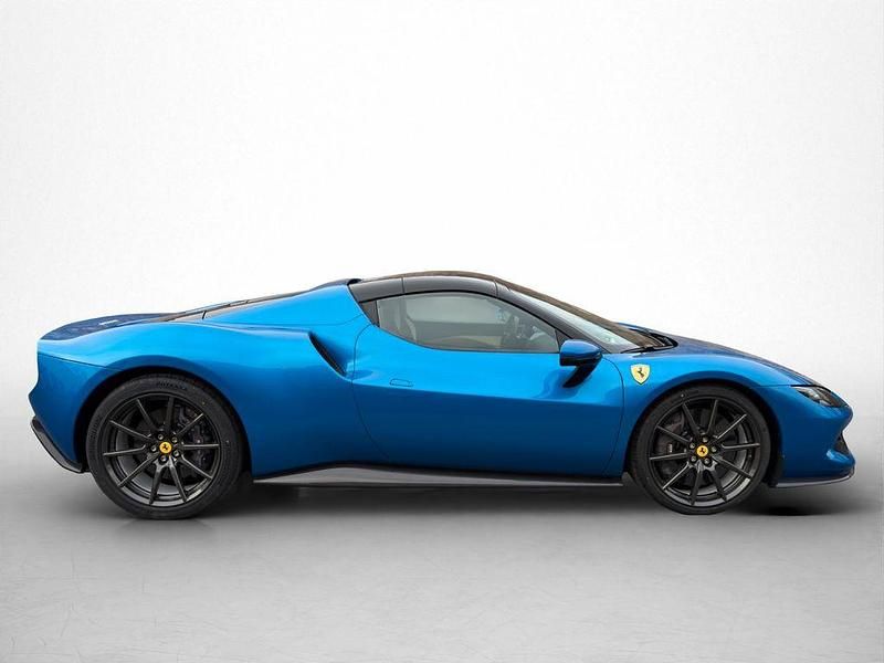 Gebraucht Ferrari 296 829 PS (609 kW) 2023 Blau Cabrio