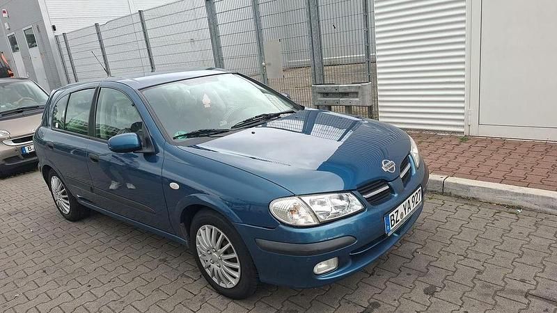 Blau Gebraucht 2001 Nissan Almera Limousine | 1.600 € (Fairer Preis) - Bild 1/4