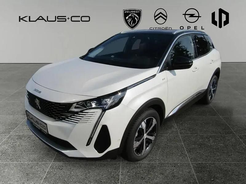 Weiss / außenfarbe lack weiss perlglänz Gebraucht 2024 Peugeot 3008 GT SUV | 35.990 € (Teuer) - Bild 1/3
