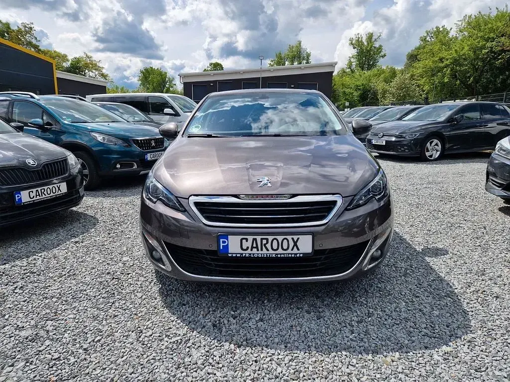 Gebraucht Peugeot 308 Allure 131 PS (96 kW) 2014 Grau Limousine