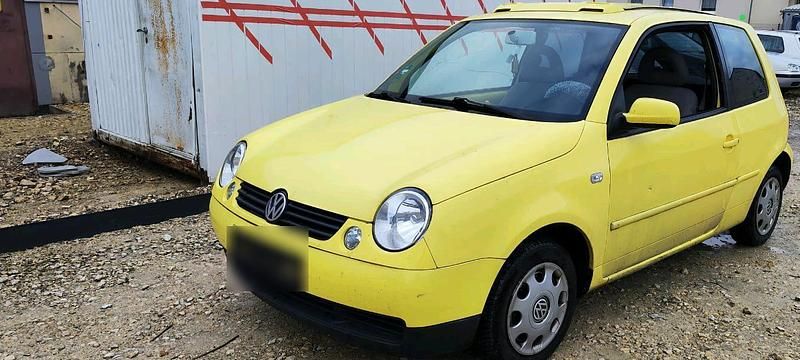 Brugt VW Lupo 50 HK (36 kW) 2002 Gul Hatchback