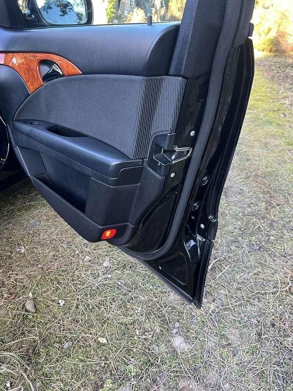 Gebraucht Mercedes E220 Elegance 170 PS (125 kW) 2006 Limousine