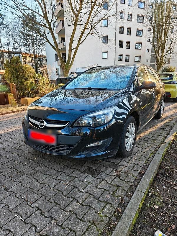 Gebraucht Opel Astra 165 PS (121 kW) 2015 Schwarz Kombi