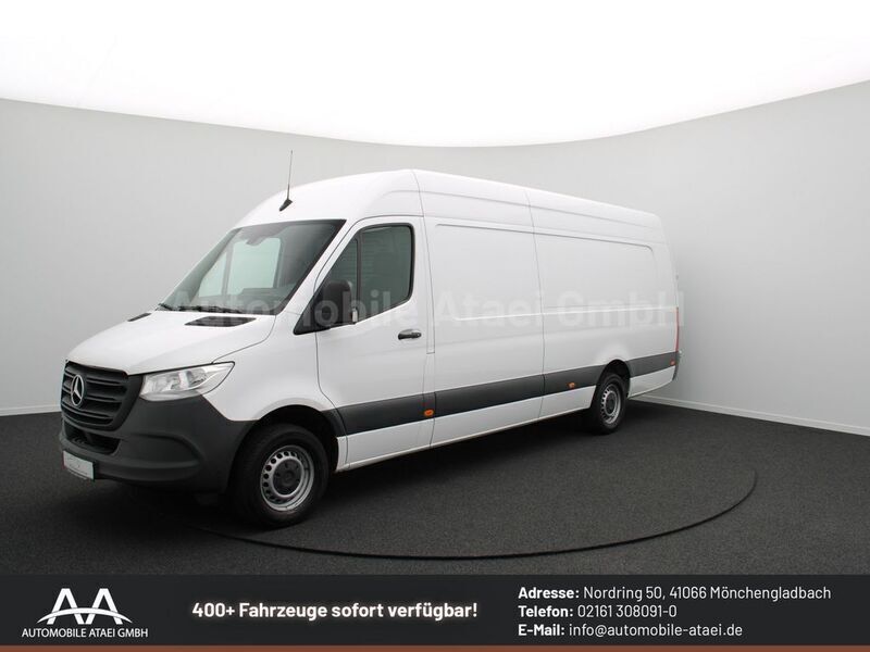 Weiß Gebraucht 2021 Mercedes Sprinter Van | 27.953 € (Fairer Preis) - Bild 1/4