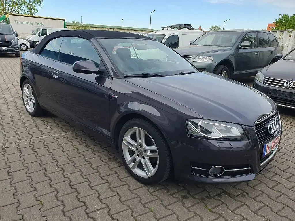 Gebraucht Audi A3 Cabriolet S-Line 125 PS (91 kW) 2012 Grau Cabrio