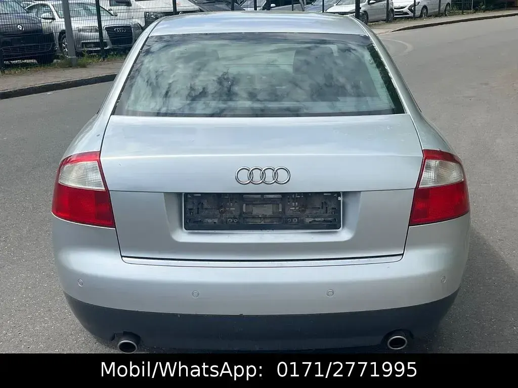 Usata Audi A4 163 CV (119 kW) 2003 Argento Berlina