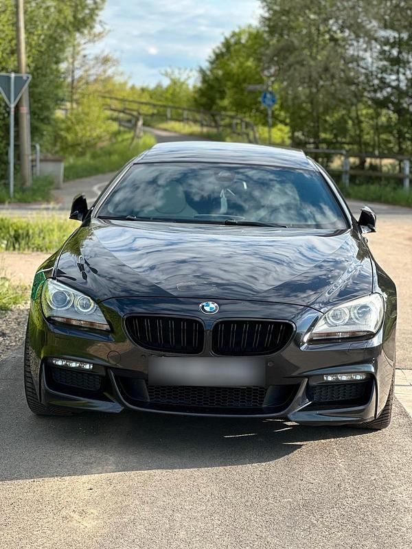 Schwarz Gebraucht 2015 BMW 640 Shadowline Coupé | 21.500 € (Guter Preis) - Bild 1/4