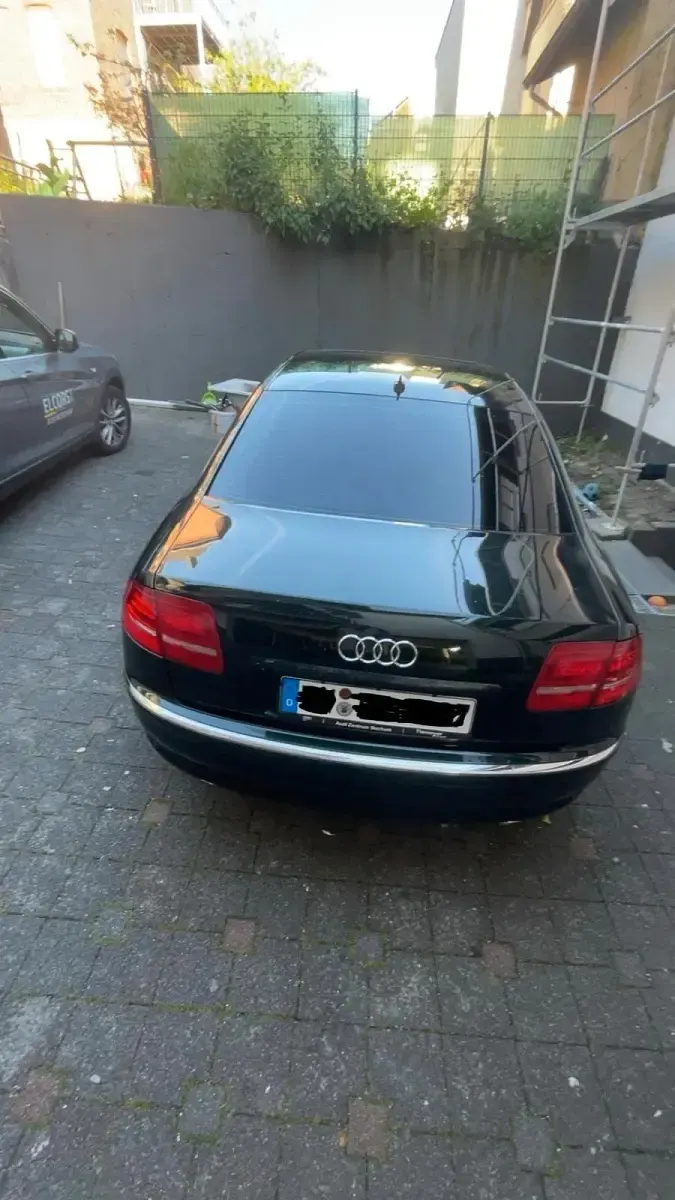 Gebraucht Audi A8 239 PS (175 kW) 2008 Grün Limousine
